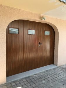 Remplacement d'une porte de garage